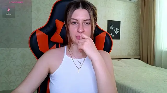Snapshot of Elishka_ chatting on 07.02.26 Elishka online show from 07.02.26