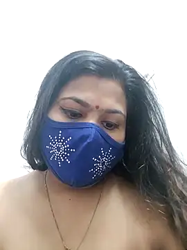 Snapshot of cutee__crazy chatting on 02.22.25 cutee  crazy online show from 02.22.25