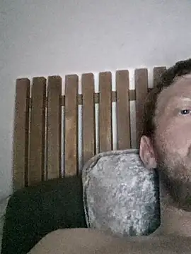 Snapshot of rippedbritish chatting on 11.08.25 rippedbritish online show from 11.08.25