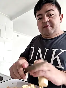 naughty bear online show from 03.11.26