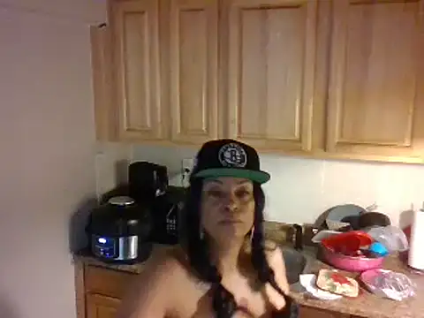 MSweetLindaParks online show from 01.12.25