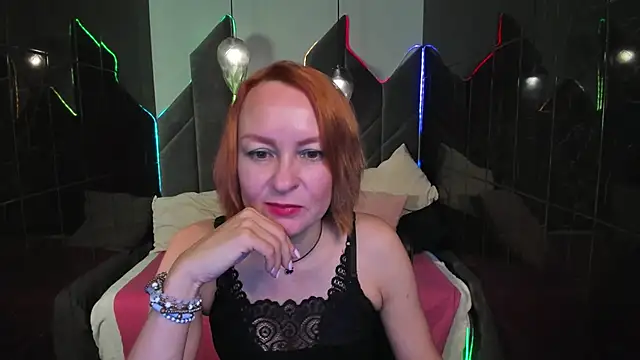 NikaGentle online show from 10.03.25