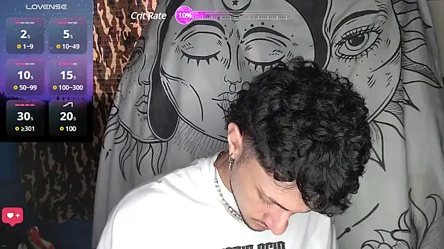 Snapshot of Apolo_S chatting on 12.08.24 Apolo S online show from 12.08.24