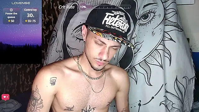 Snapshot of Apolo_S chatting on 12.11.24 Apolo S online show from 12.11.24