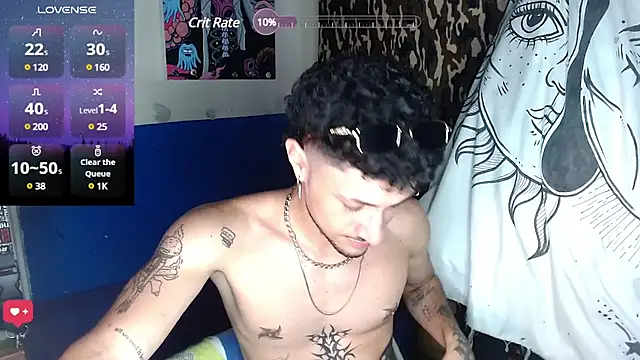 Snapshot of Apolo_S chatting on 12.17.24 Apolo S online show from 12.17.24