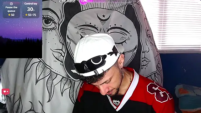 Snapshot of Apolo_S chatting on 01.08.25 Apolo S online show from 01.08.25