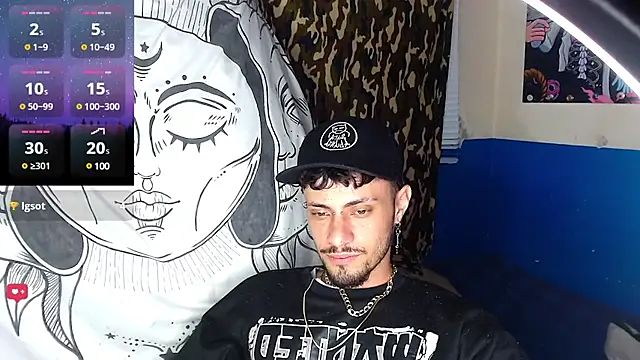 Snapshot of Apolo_S chatting on 01.10.25 Apolo S online show from 01.10.25