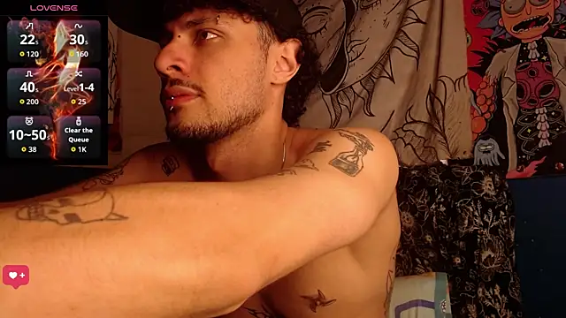 Snapshot of Apolo_S chatting on 10.26.25 Apolo S online show from 10.26.25