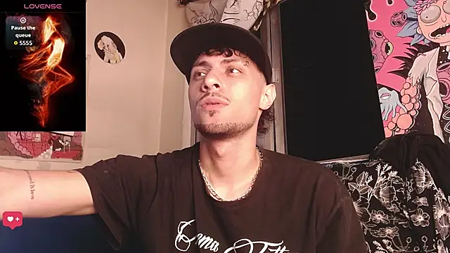 Snapshot of Apolo_S chatting on 11.27.25 Apolo S online show from 11.27.25