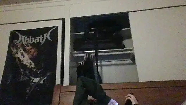 Snapshot of petitedoll29 chatting on 12.03.24 petitedoll29 online show from 12.03.24