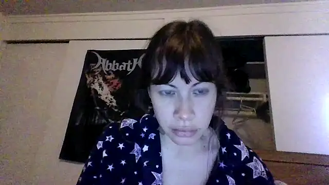 Snapshot of petitedoll29 chatting on 12.06.24 petitedoll29 online show from 12.06.24