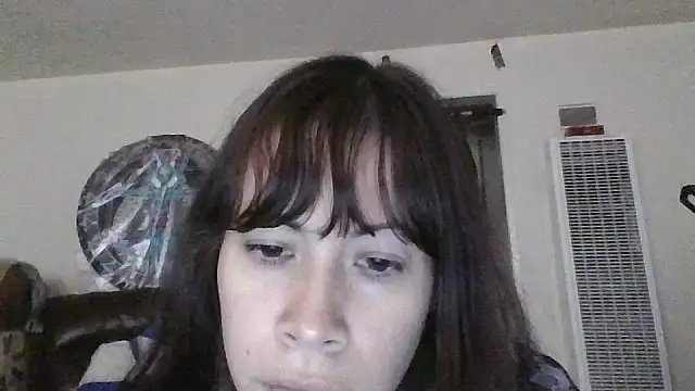 Snapshot of petitedoll29 chatting on 12.17.24 petitedoll29 online show from 12.17.24