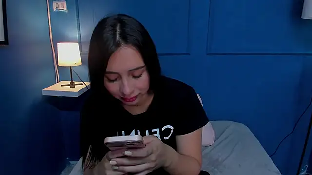 isabella jade online show from 01.06.25