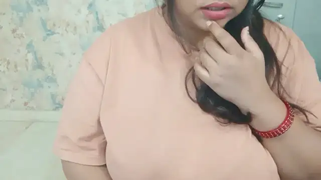 Snapshot of yoursnishaa chatting on 02.08.26 yoursnishaa online show from 02.08.26