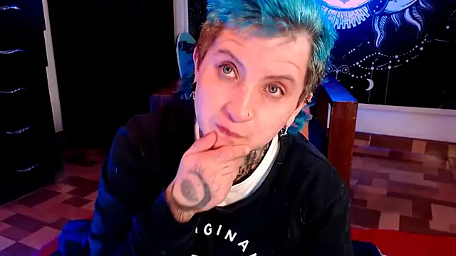 Marieblueeyes online show from 02.01.25