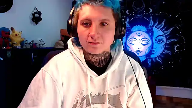 Marieblueeyes online show from 02.04.25