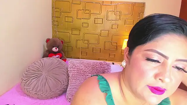 Julia Haye online show from 05.09.26