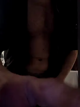 Snapshot of geilehure26 chatting on 12.19.24 geilehure26 online show from 12.19.24