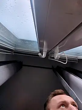 Snapshot of geilehure26 chatting on 10.28.25 geilehure26 online show from 10.28.25