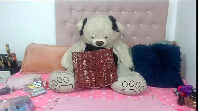 Snapshot of Negrabig chatting on 03.21.26 Negrabig online show from 03.21.26