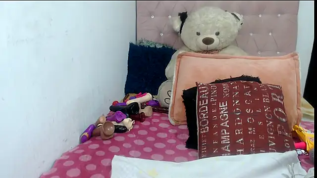 Snapshot of Negrabig chatting on 04.11.26 Negrabig online show from 04.11.26