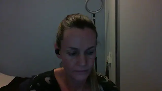 Annylove1 online show from 11.06.25