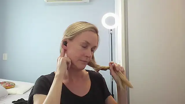 Annylove1 online show from 01.08.26