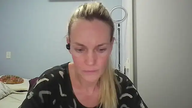 Annylove1 online show from 02.07.26