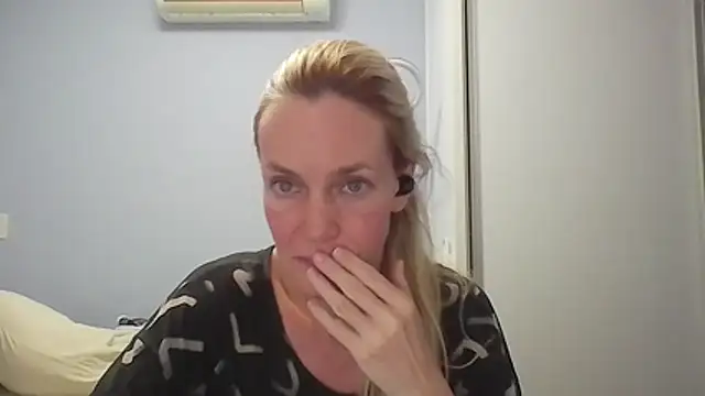 Annylove1 online show from 03.23.26