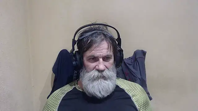 Snapshot of AlexNudo chatting on 01.16.26 AlexNudo online show from 01.16.26