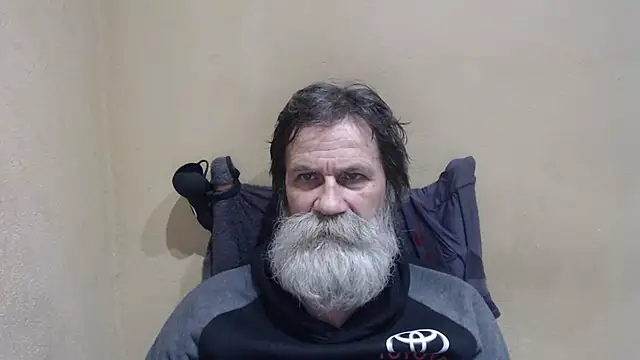 Snapshot of AlexNudo chatting on 02.11.26 AlexNudo online show from 02.11.26