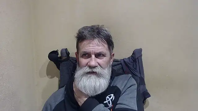 Snapshot of AlexNudo chatting on 02.20.26 AlexNudo online show from 02.20.26