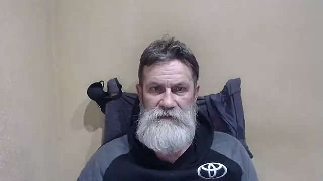 Snapshot of AlexNudo chatting on 02.23.26 AlexNudo online show from 02.23.26