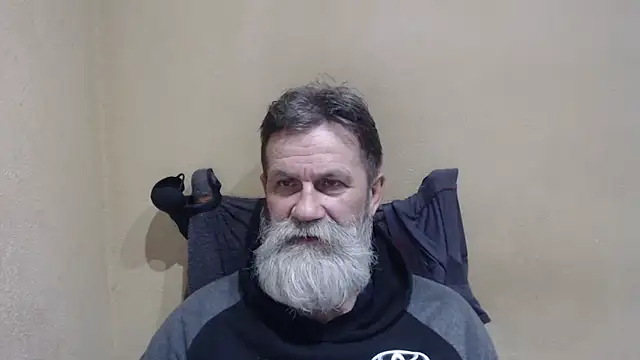 Snapshot of AlexNudo chatting on 02.27.26 AlexNudo online show from 02.27.26