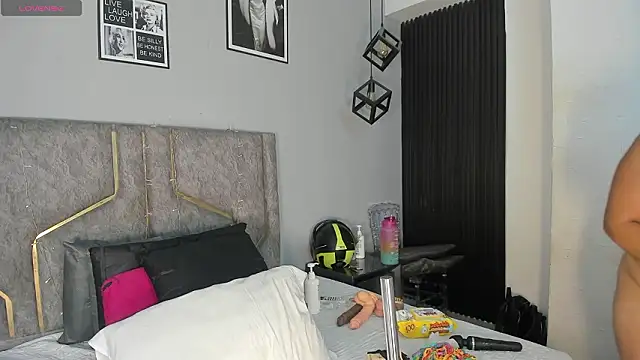 haileystone online show from 01.17.26