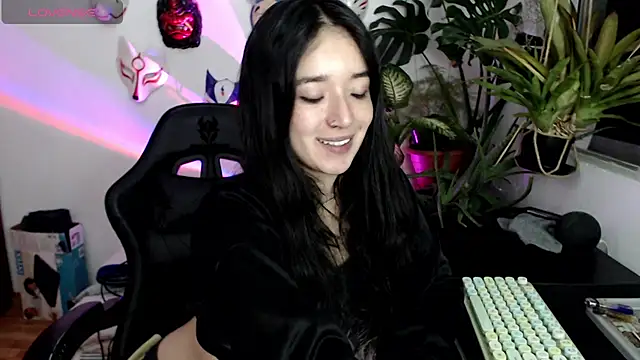 cat salo online show from 11.11.25