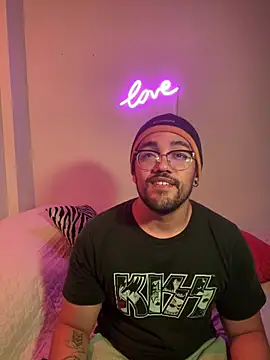 Im sophiie online show from 02.21.25