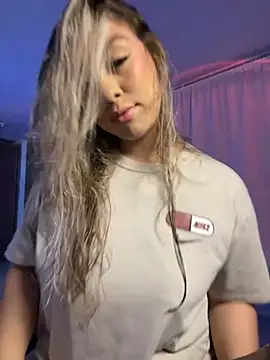 Im sophiie online show from 09.26.25