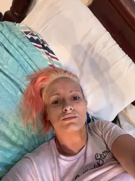 Jessiejames32 online show from 10.30.25