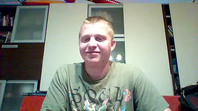 Matttthees online show from 10.18.25