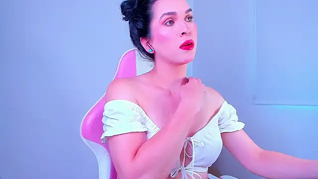 Snapshot of Ariana_f chatting on 01.14.26 Ariana f online show from 01.14.26