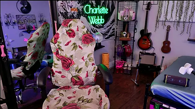 CharletteWebb online show from 10.25.25