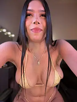 JanyLunaa online show from 01.02.25