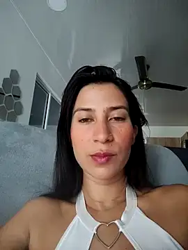 Snapshot of lady-rosse chatting on 12.06.24 lady-rosse online show from 12.06.24