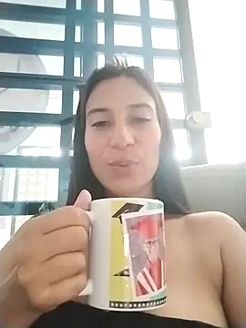 Snapshot of lady-rosse chatting on 01.03.25 lady-rosse online show from 01.03.25