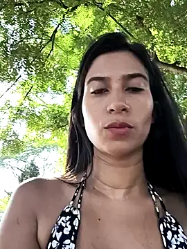 Snapshot of lady-rosse chatting on 01.22.25 lady-rosse online show from 01.22.25