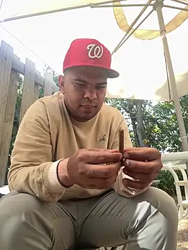 Snapshot of marhi32 chatting on 09.16.25 marhi32 online show from 09.16.25