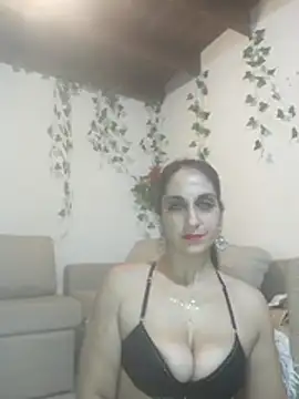 Snapshot of Bellydancerhot chatting on 03.19.26 Bellydancerhot online show from 03.19.26