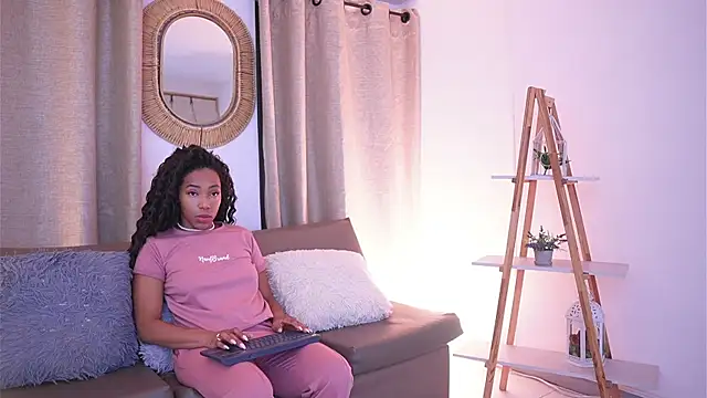 Valeriestyle online show from 11.10.25