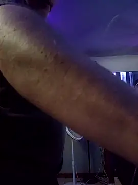 Hotredheadandtoungelasher online show from 03.07.26